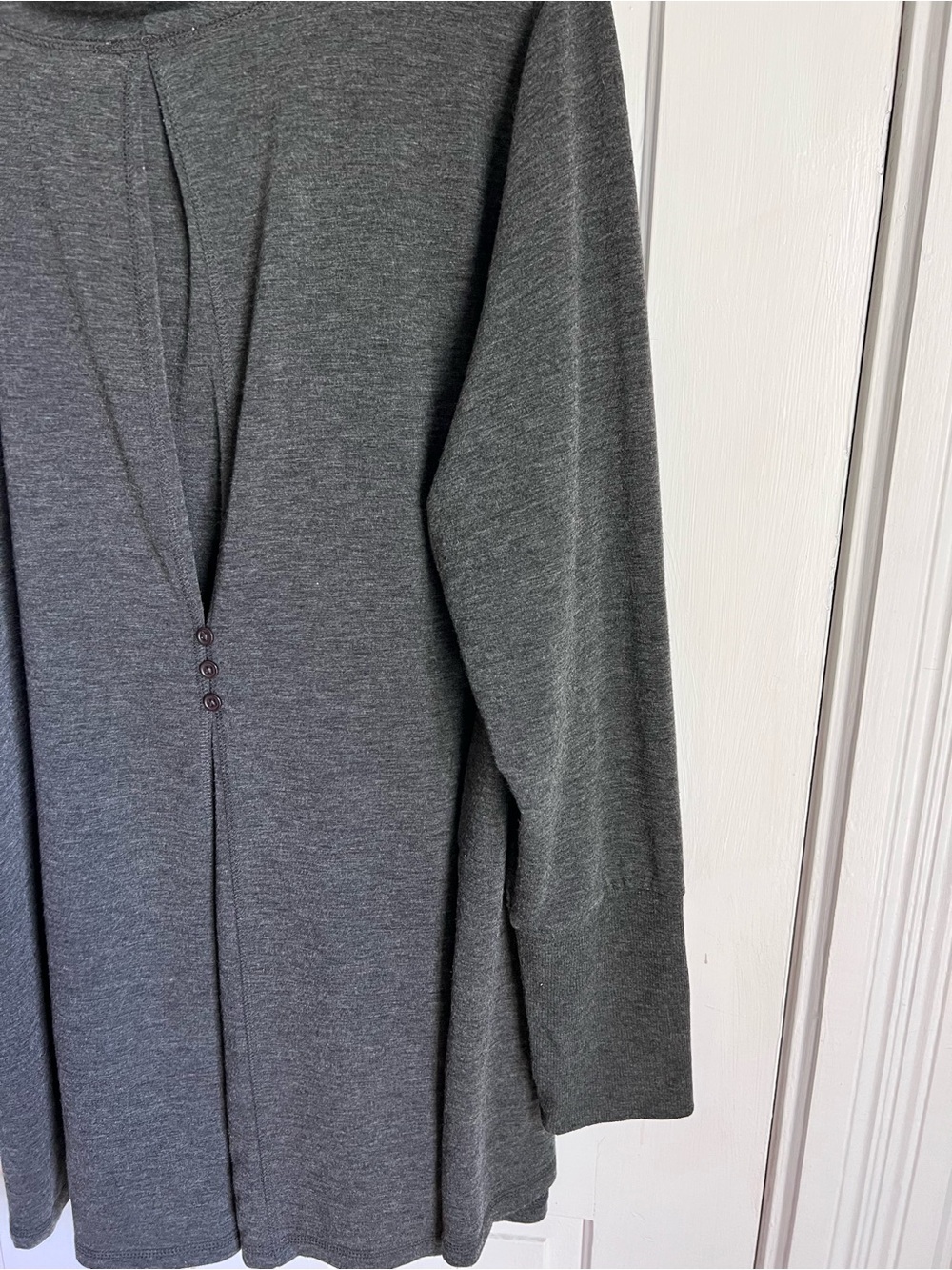 Cable & Gauge Women’s Charcoal Gray Cowl Neck Sweater size 2XL - Picture 6 of 7
